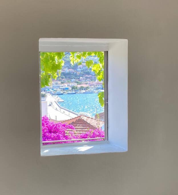 Stylish Vathy Studio With Sea View 외부 사진